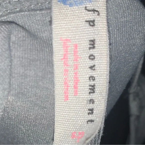 Free people movement top with circle cutout cross back - Picture 2 of 3